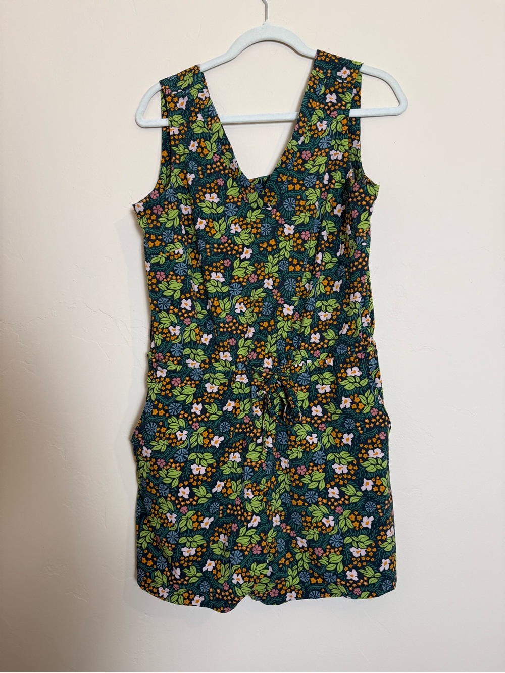 Toad&Co Liv Floral V-Neck Sleeveless Women’s Romper - Green Floral size medium